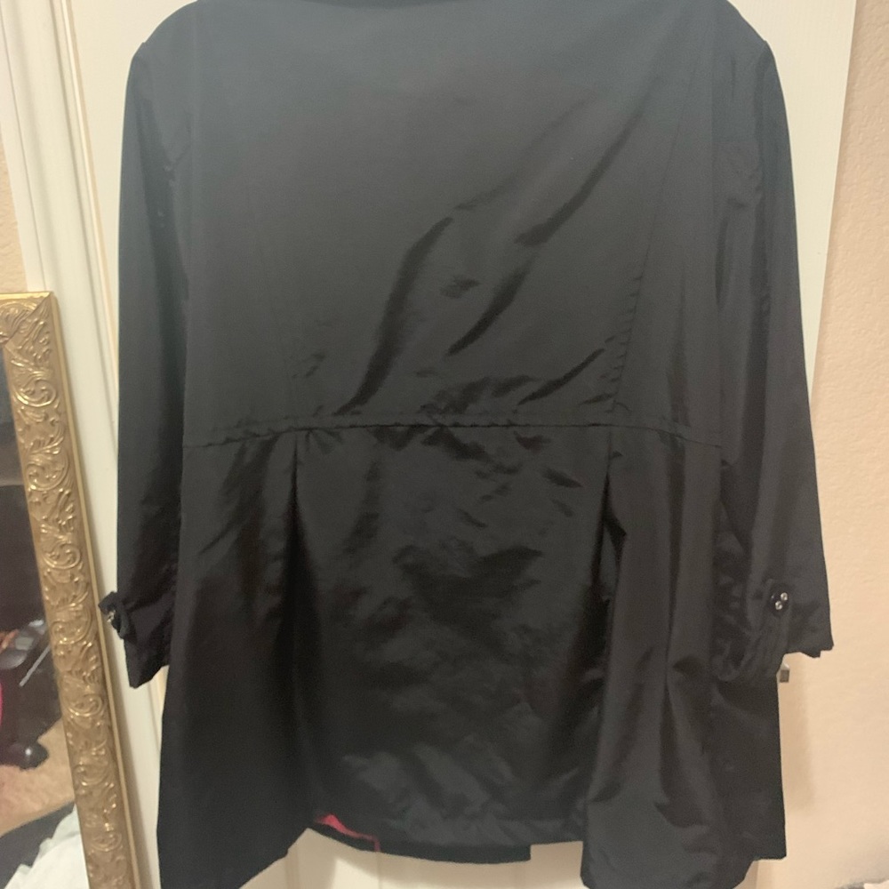 Raincoat - Picture 5 of 6